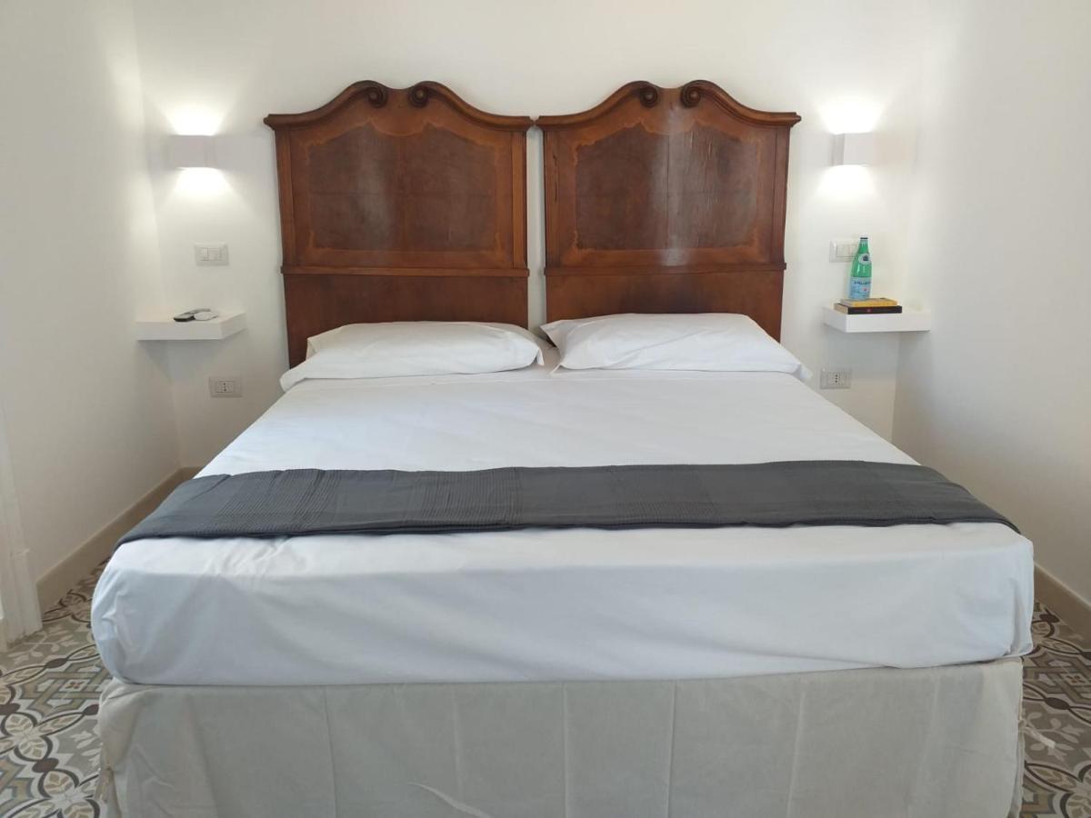 B&B Le Muse Crotone Exterior foto