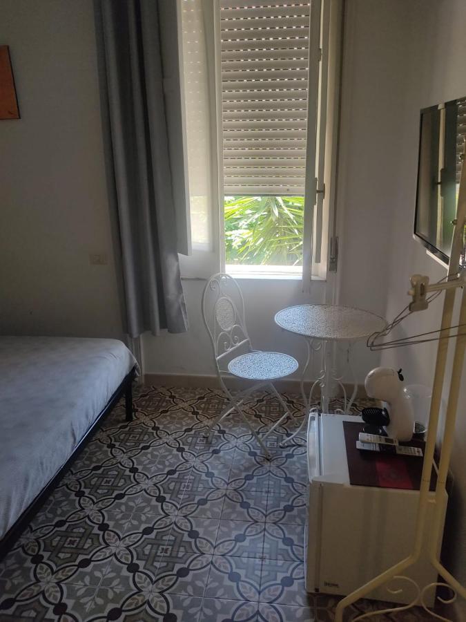 B&B Le Muse Crotone Exterior foto